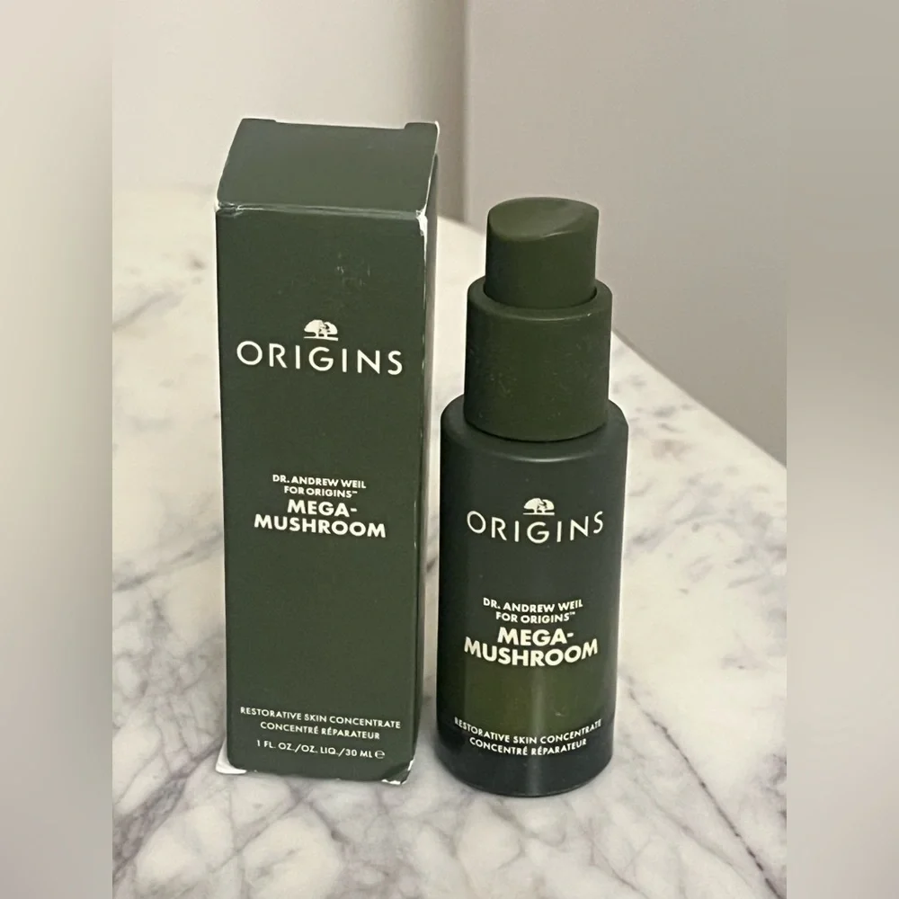 ORIGINS Mega-Mushroom Barrier Rescue Concentrated Serum